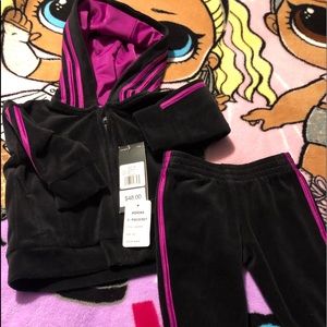 ADIDAS VELOUR SWEATSUIT
